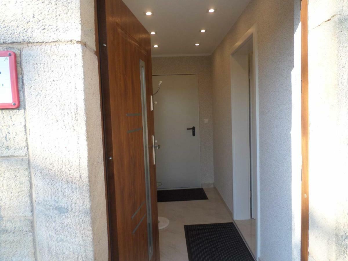 1 Zi. Apartment Naehe Flughafen/Messe Stuttgart 24H Waldenbuch エクステリア 写真